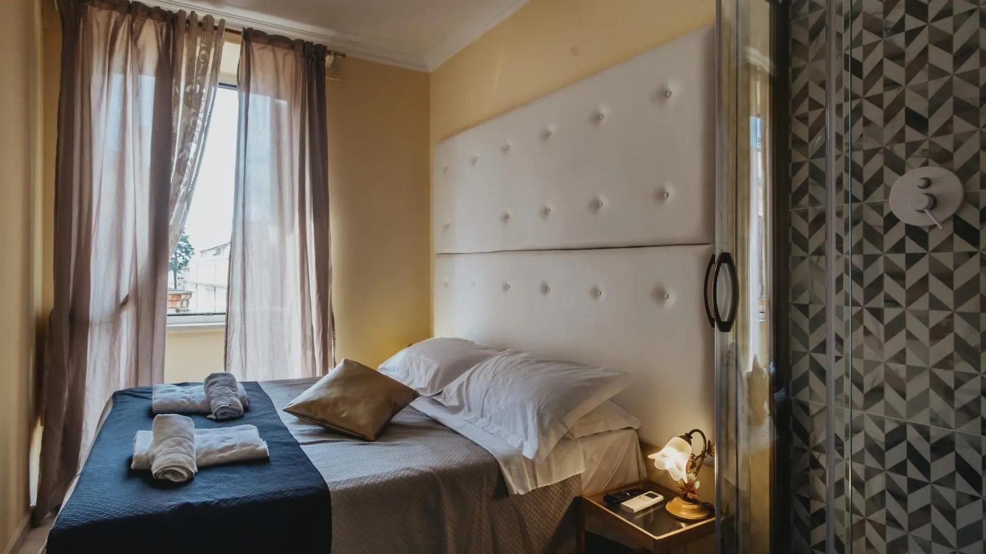 Apartment Camera Budget 2 A Fontana Rome